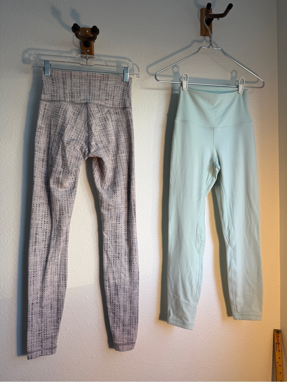 Lululemon size 4 High-Rise yoga pants lot 2 pair leggings, align and wonderunder